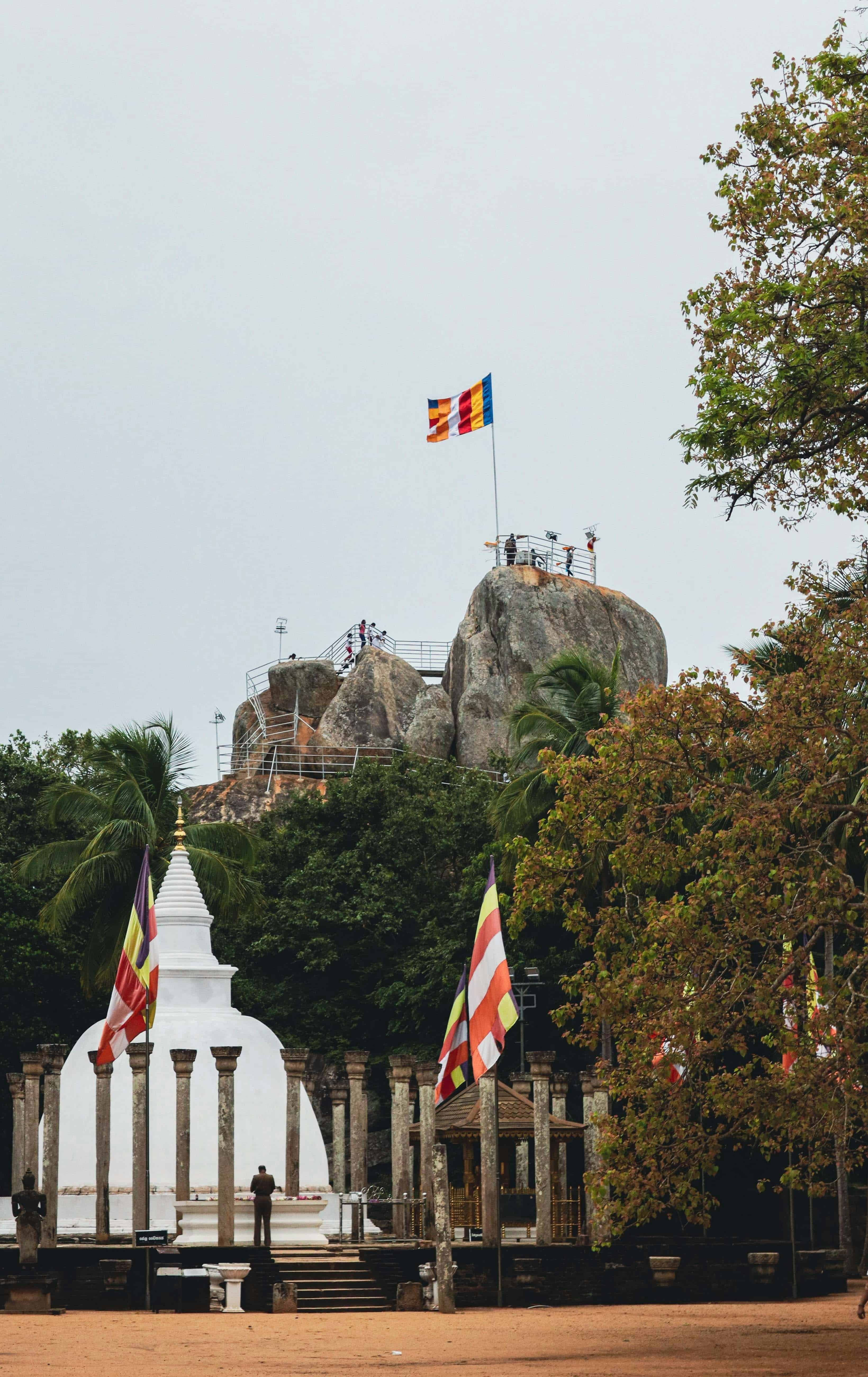 Temple of the Tooth / sacred sites